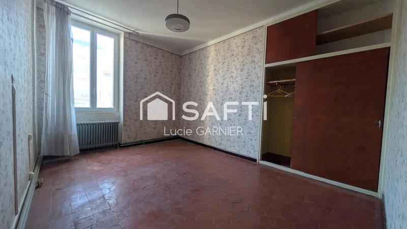 Maison - 244 m² - 7 pièces