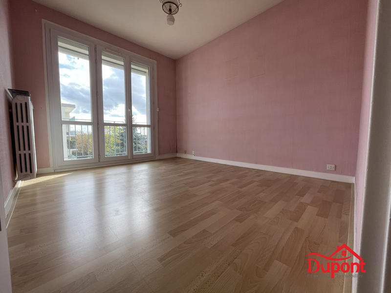 Appartement - 104 m² - 7 pièces