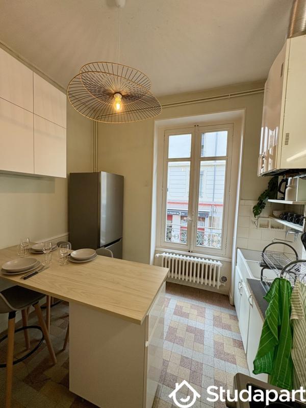 Chambre - 14 m² - 1 pièce