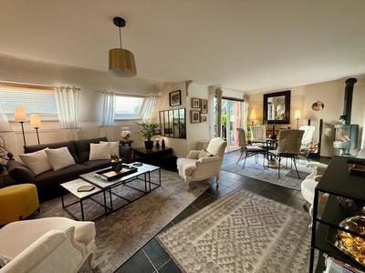 Maison - 117 m² - 4 pièces