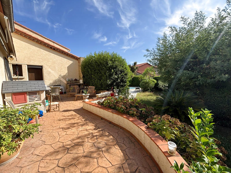 Maison - 180 m² - 6 pièces