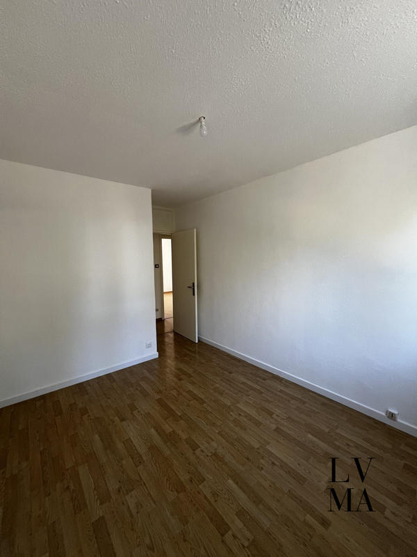 Appartement - 86 m² - 5 pièces