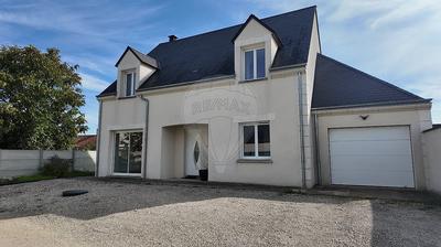 Maison - 132 m² - 5 pièces