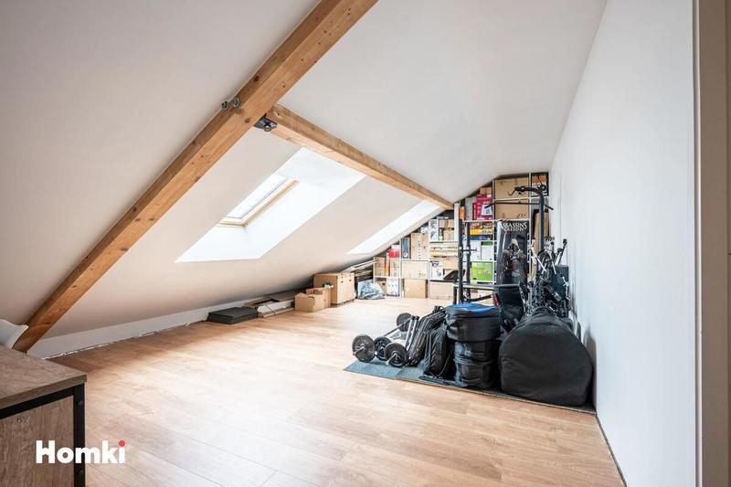 Appartement - 94 m² - 4 pièces