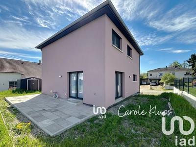 Maison - 145 m² - 5 pièces