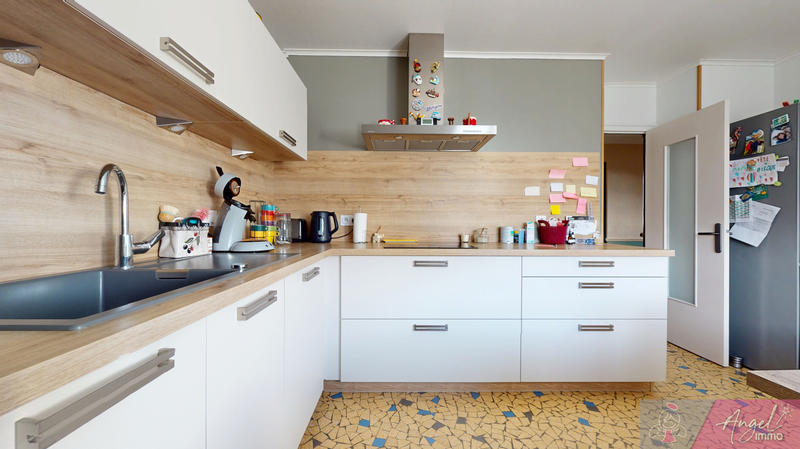 Maison - 106 m² - 4 pièces