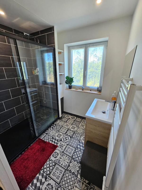 Maison - 85 m² - 4 pièces