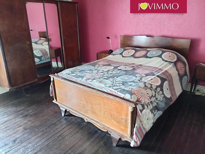 Maison - 215 m² - 8 pièces