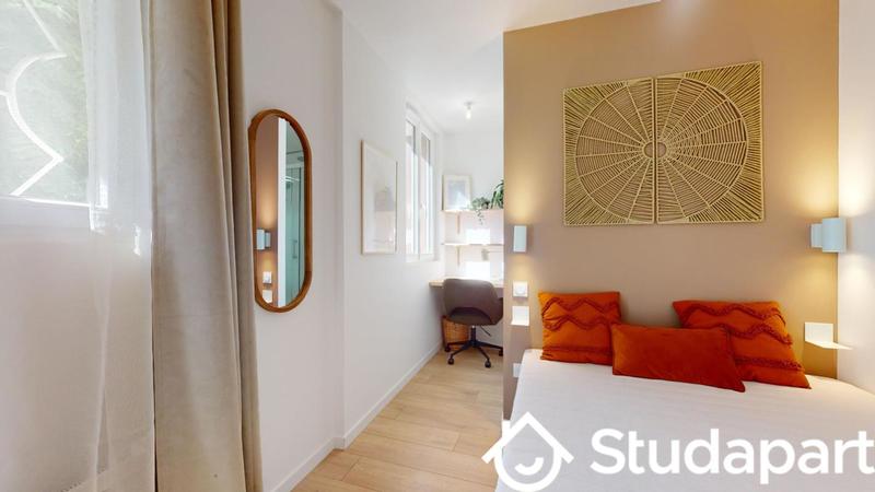 Chambre - 12 m² - 1 pièce