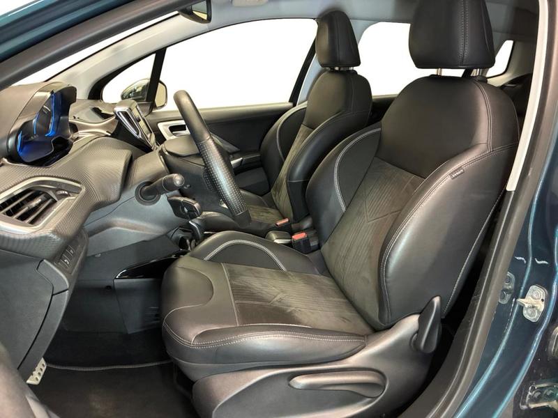 Peugeot 2008 1.2 PureTech 110ch s&amp;S Eat6 Crossway