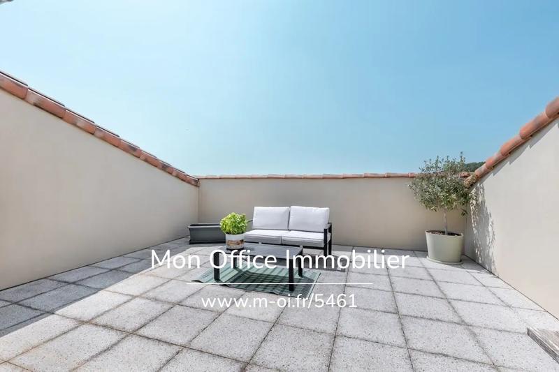 Appartement - 94 m² - 4 pièces