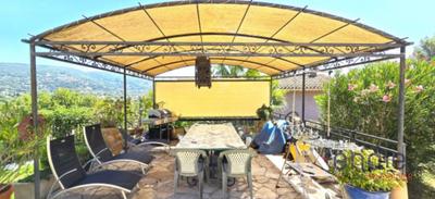 Maison - 165 m² - 6 pièces