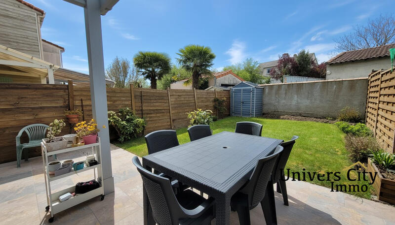 Maison - 86 m² - 4 pièces