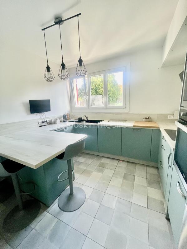 Maison - 159 m² - 7 pièces