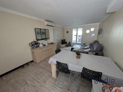 Maison de village - 83 m² - 4 pièces