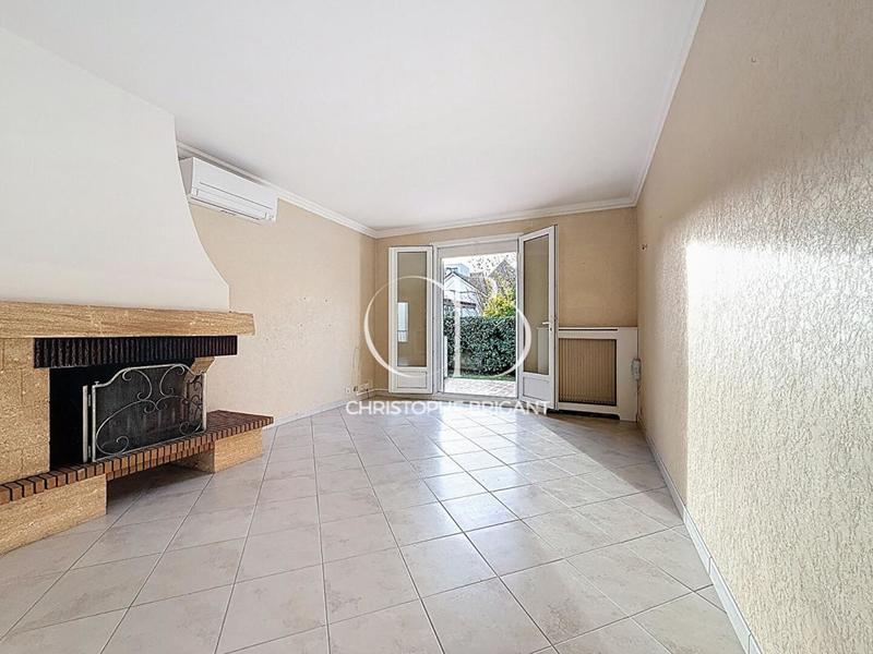 Maison - 122 m² - 6 pièces