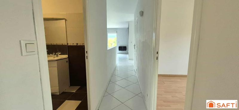 Maison - 92 m² - 6 pièces