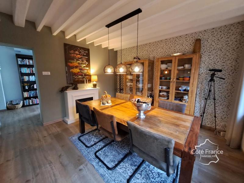 Maison - 150 m² - 7 pièces