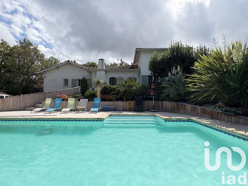 Maison - 160 m² - 5 pièces