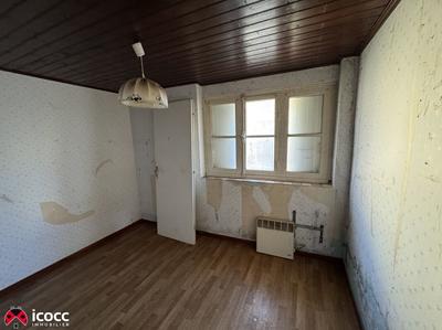 Maison - 83 m² - 6 pièces