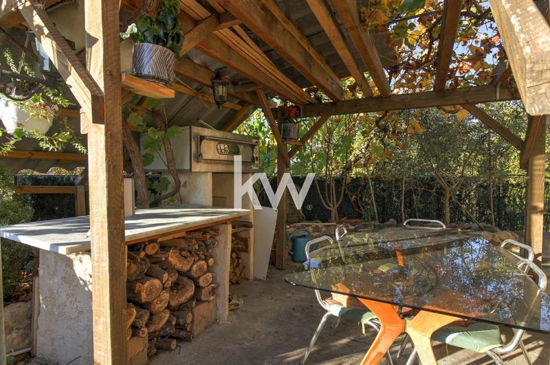 Maison - 155 m² - 9 pièces