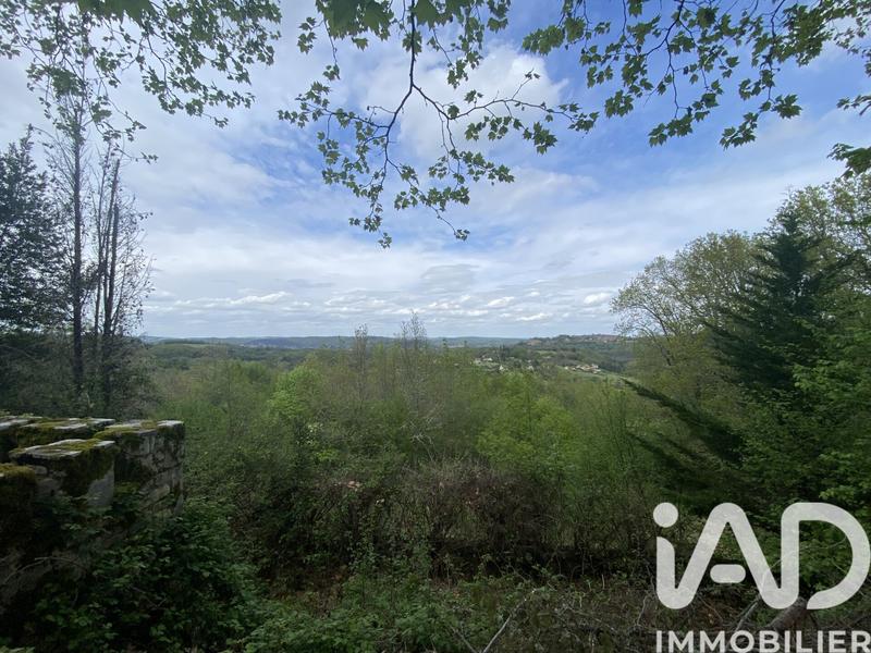 Maison - 138 m² - 2 pièces