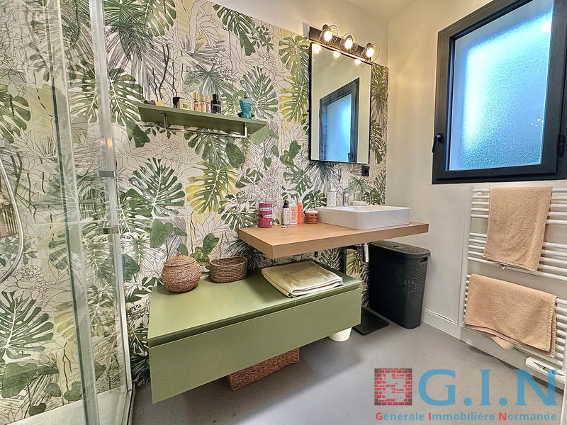 Maison - 130 m² - 7 pièces