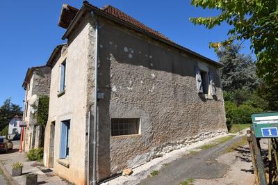 Maison - 99 m² - 4 pièces