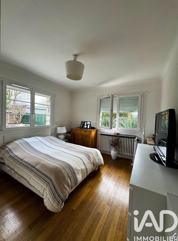 Maison - 200 m² - 9 pièces