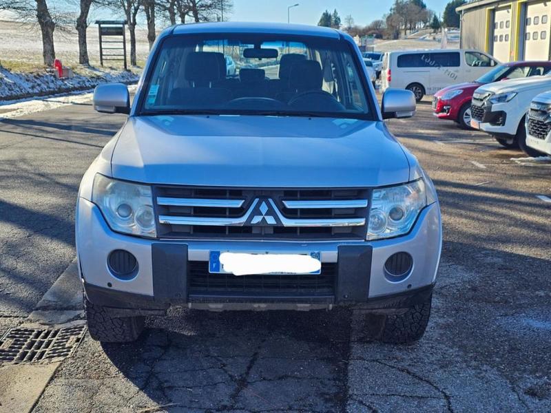 Mitsubishi Pajero 3.2 Di-D Invite 160cv 4x4 3p Bvm Fap