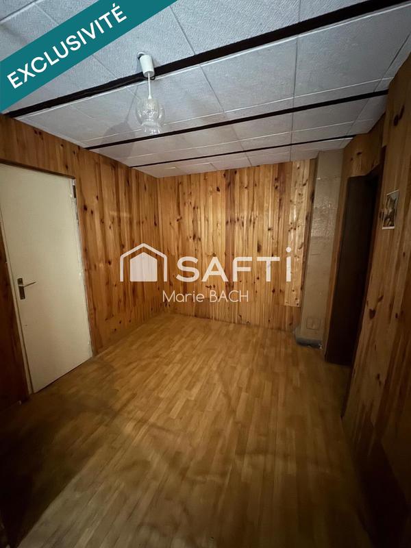 Maison - 93 m² - 7 pièces