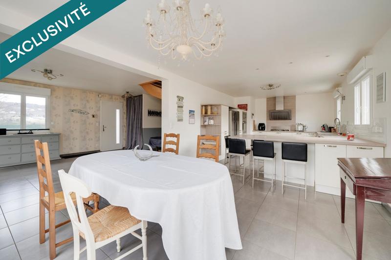 Maison - 160 m² - 6 pièces