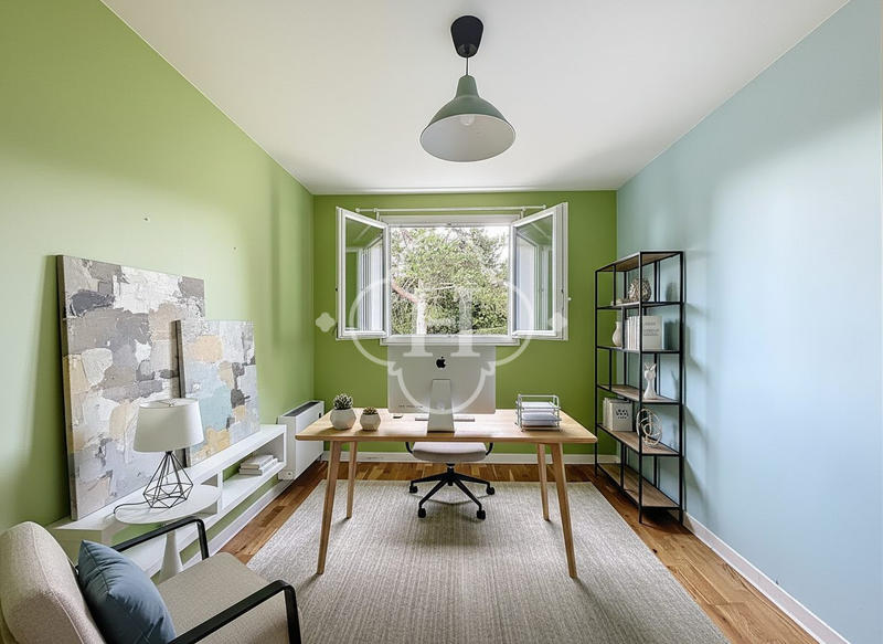 Maison - 195 m² - 7 pièces