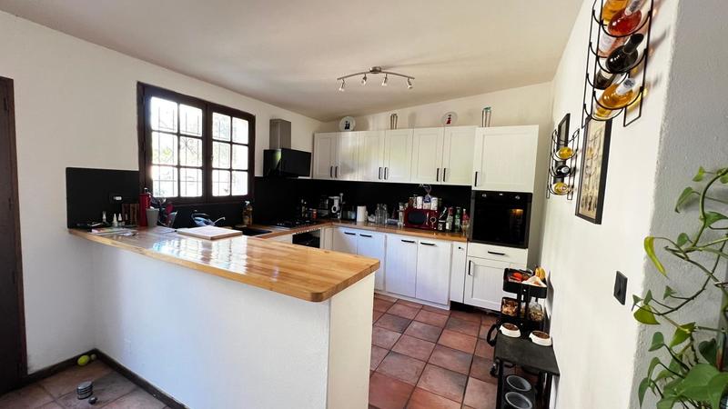 Mas - 275 m² - 9 pièces