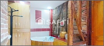 Maison - 202 m² - 7 pièces