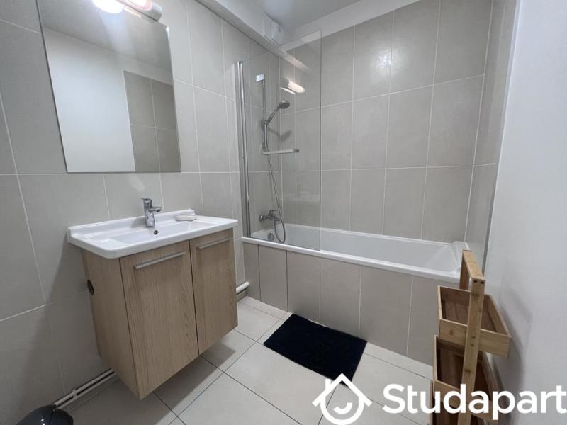 Chambre - 16 m² - 1 pièce