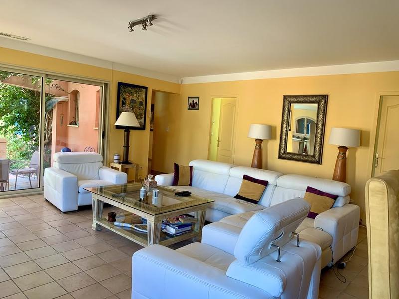 Villa - 145 m² - 6 pièces