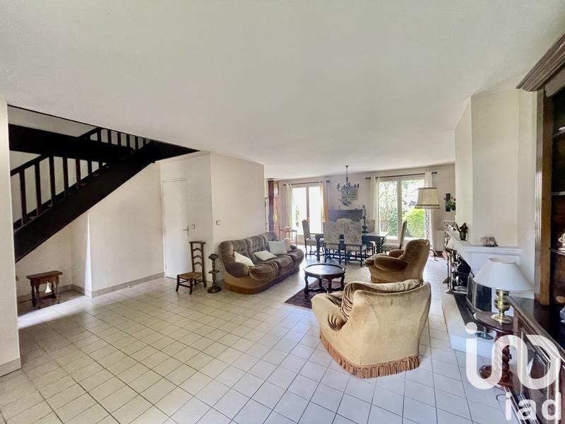 Maison - 140 m² - 6 pièces