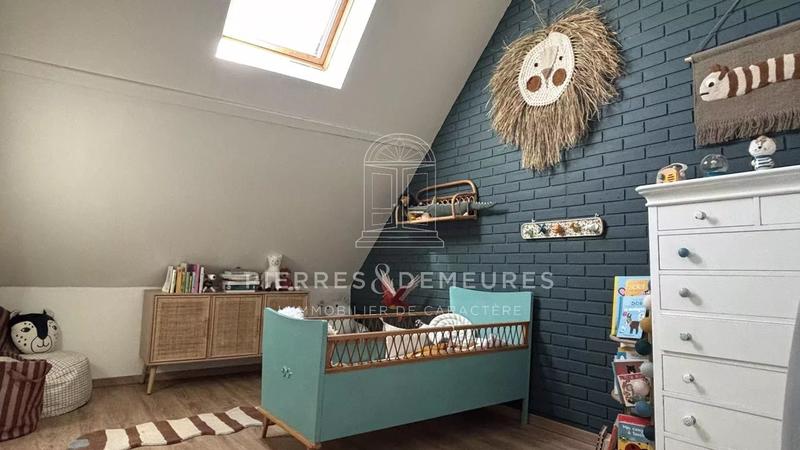 Maison - 190 m² - 8 pièces