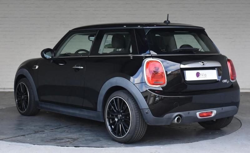 Mini 3 portes Hatch F56 One d 95 ch Pack Salt