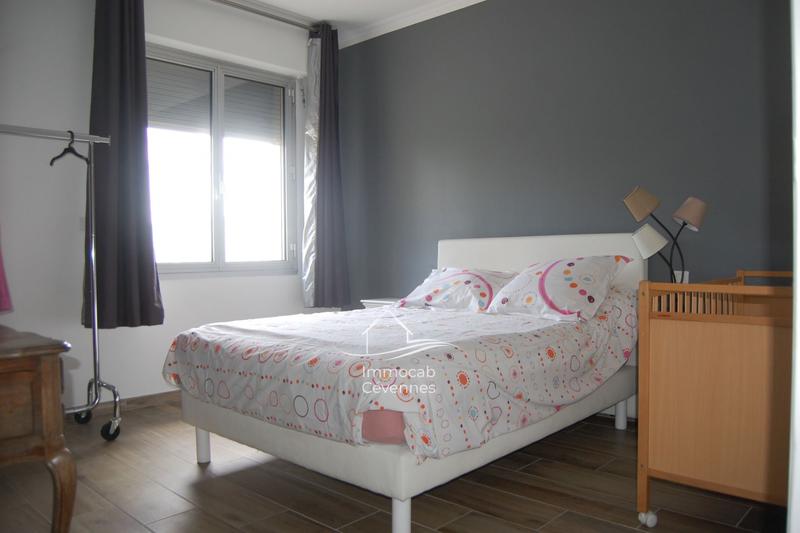 Villa - 220 m² - 8 pièces