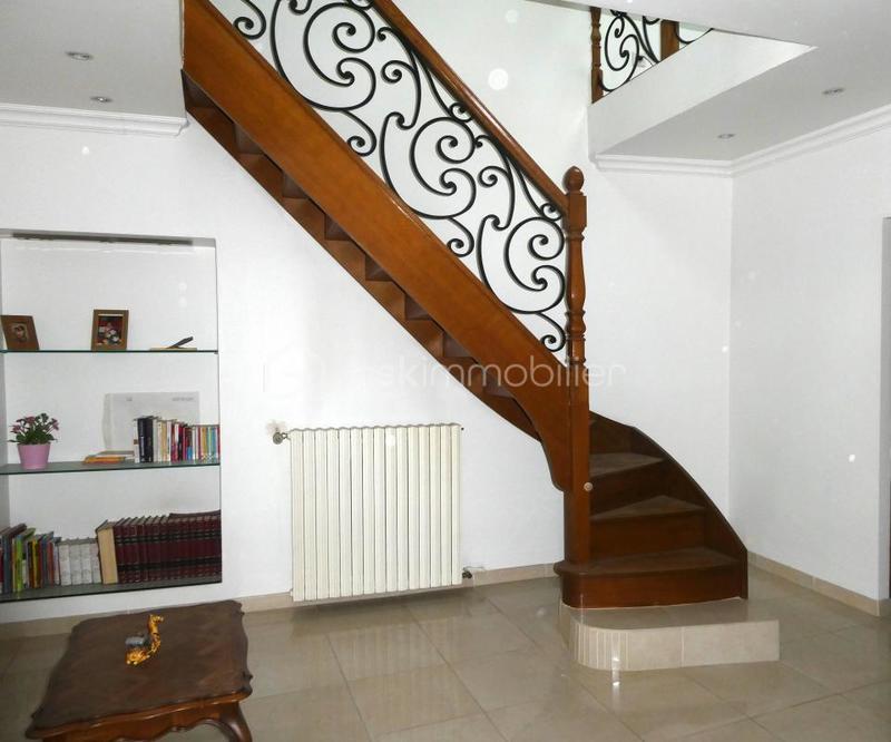 Maison en pierre - 174 m² - 4 pièces