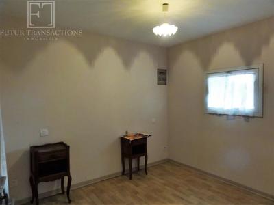 Maison - 198 m² - 8 pièces