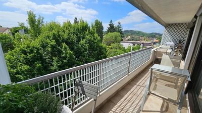 Appartement - 83 m² - 4 pièces