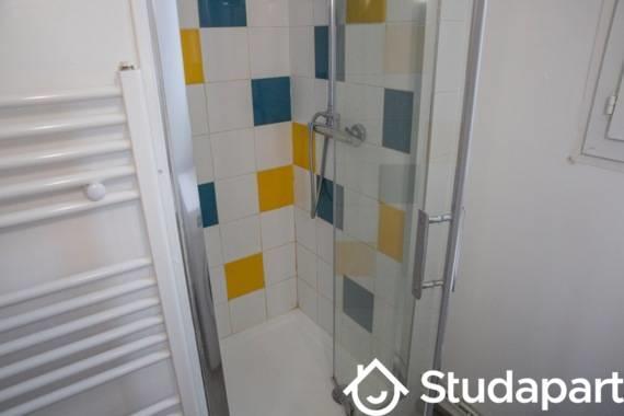 Chambre - 9 m² - 1 pièce