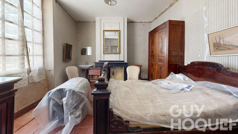 Maison - 400 m² - 10 pièces