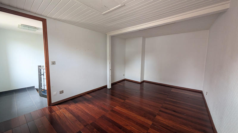 Maison - 73 m² - 4 pièces