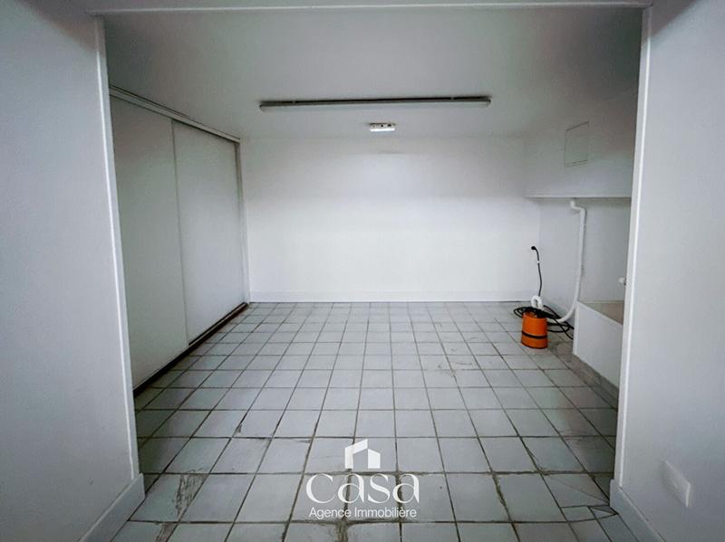 Local commercial - 45 m² - 1 pièce