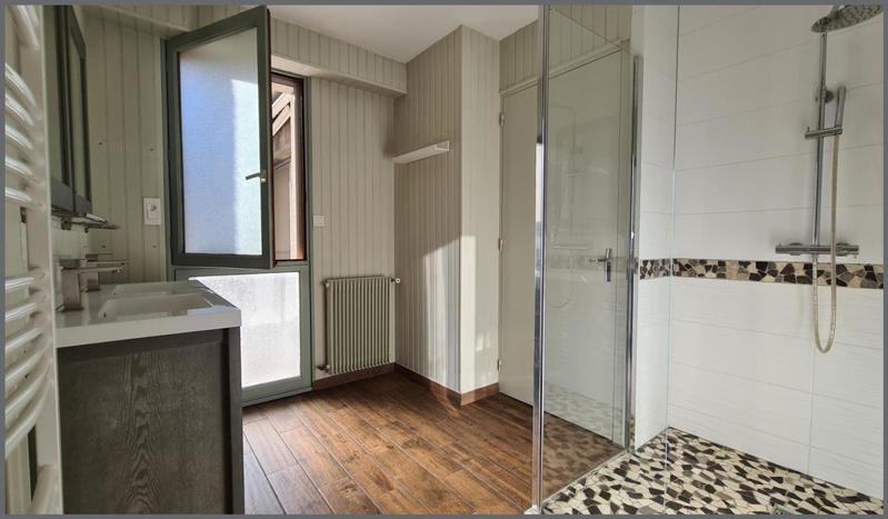 Maison - 155 m² - 7 pièces