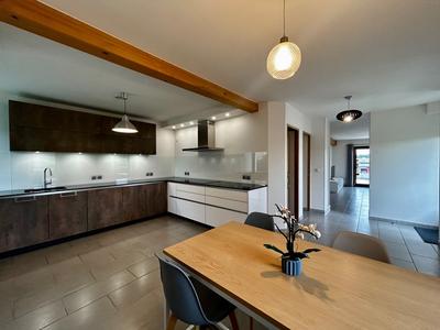 Maison - 190 m² - 6 pièces